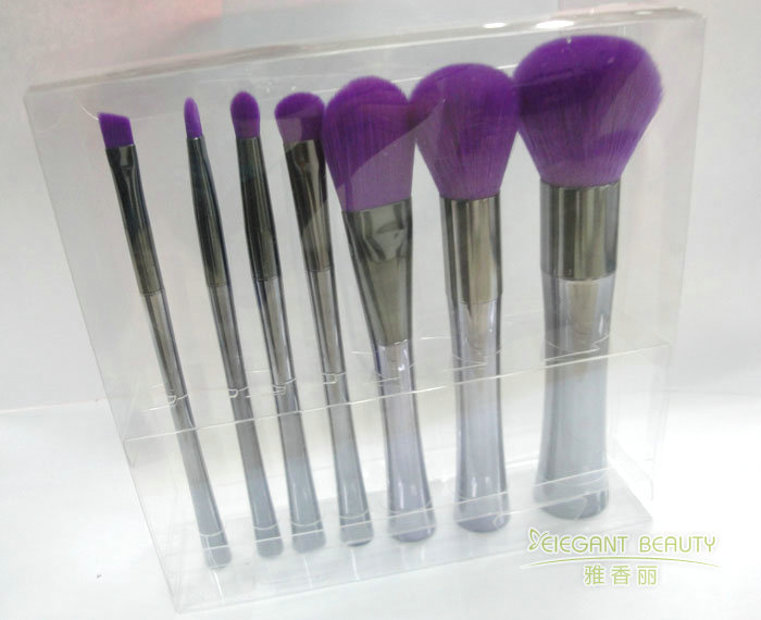 午夜色情免费视频套裝與色彩搭配：打造多彩妝容